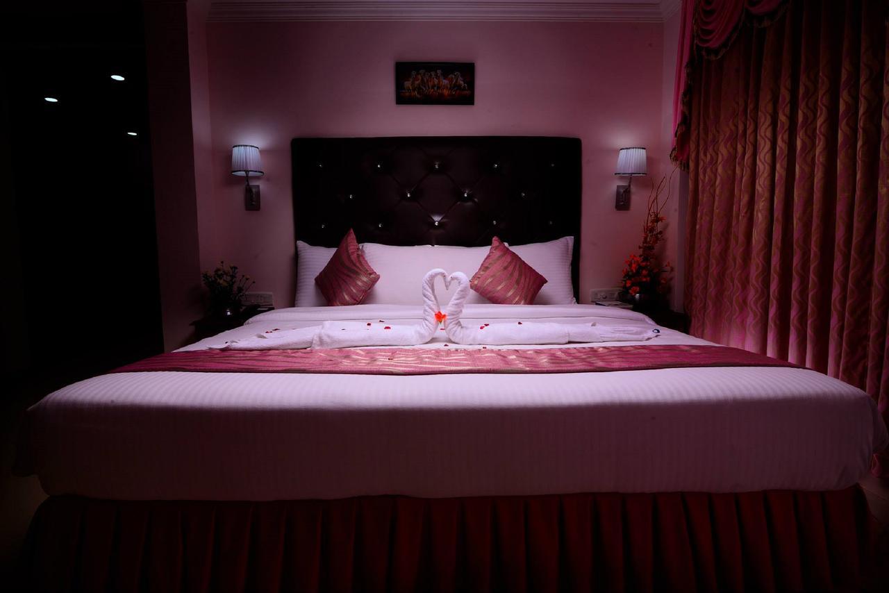Sps Kingsway Hotel Thiruvananthapuram Ngoại thất bức ảnh